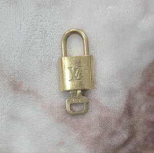 Louis Vuitton Padlock with Key #331
